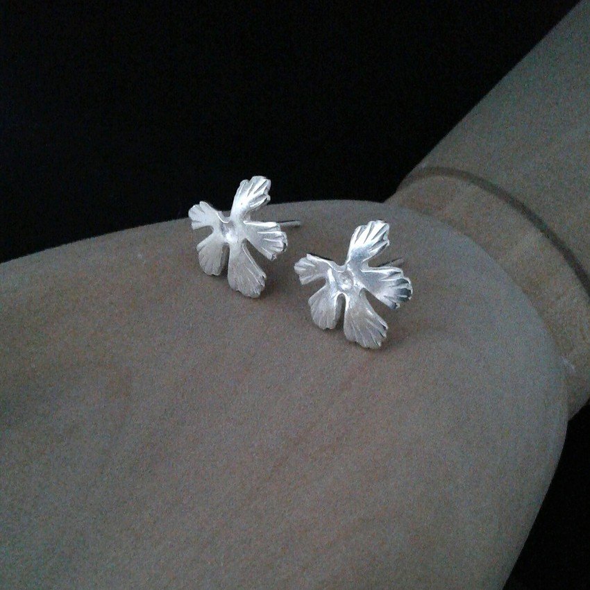 Brinco Folha P Salsinha