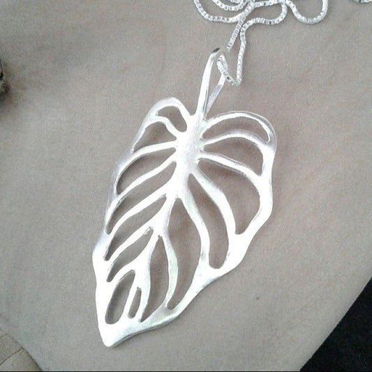 Pingente Folha G Antúrio