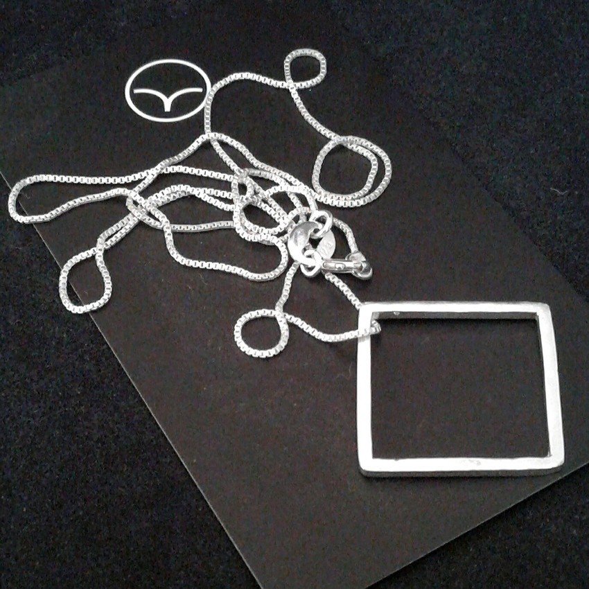 Colar Prata 950 Geo Quadrado