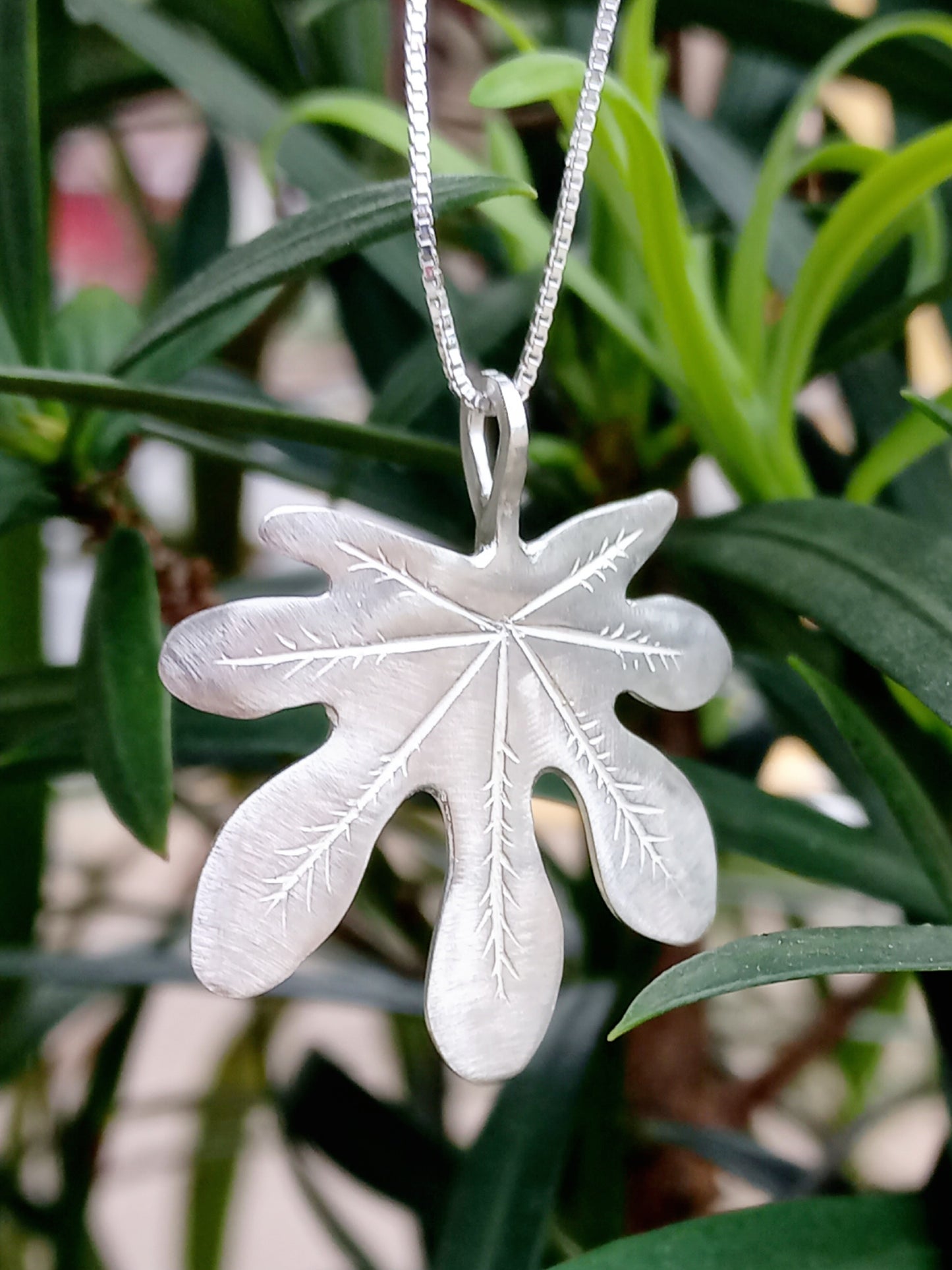 Pingente Folha G Embaúba